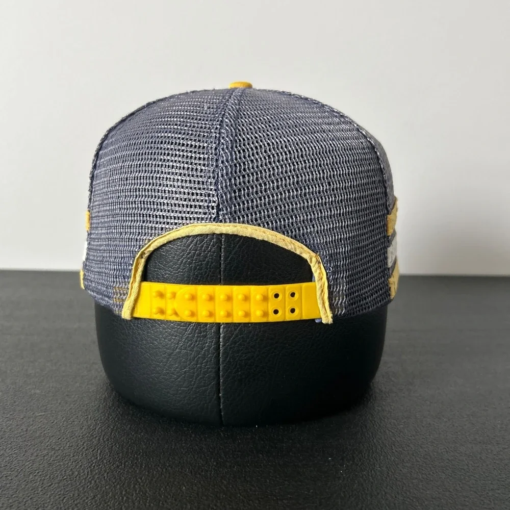 Vintage 80s Hobby World 3 Stripe Trucker Hat Cap Snap Back Adjustable Thrashed‎